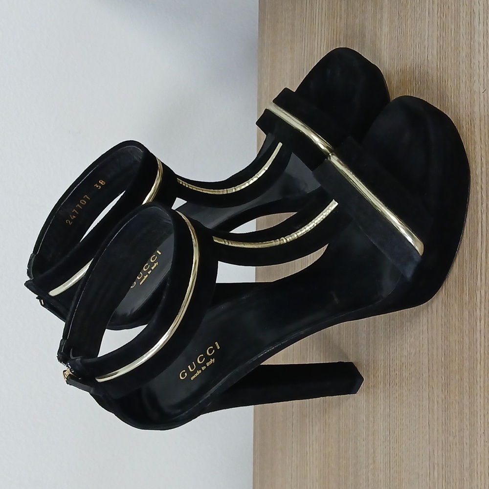 GUCCI SANDALS